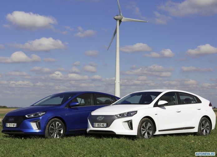 2017 Hyundai Ioniq - фотография 12 из 90 2017 Hyundai Ioniq - фотография 12 из 90