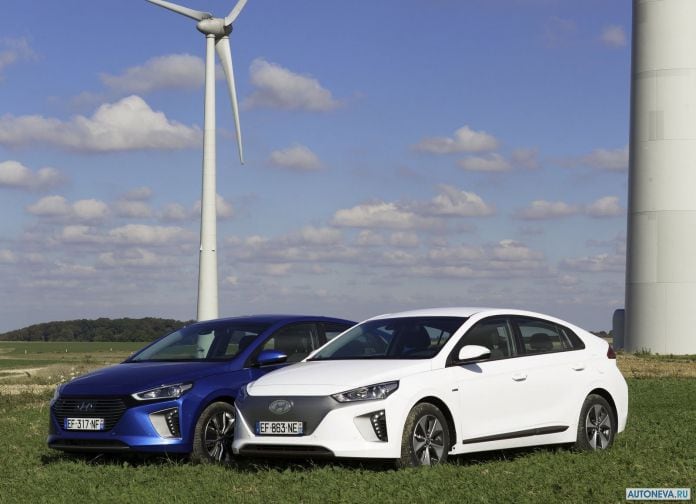2017 Hyundai Ioniq - фотография 14 из 90 2017 Hyundai Ioniq - фотография 14 из 90