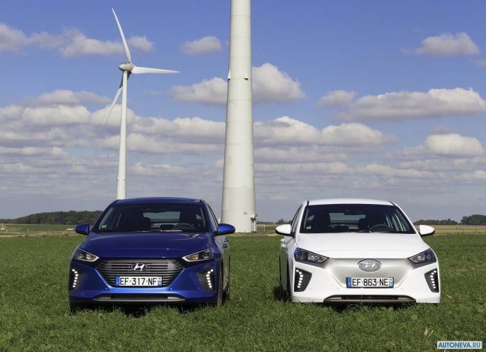 2017 Hyundai Ioniq - фотография 24 из 90 2017 Hyundai Ioniq - фотография 24 из 90