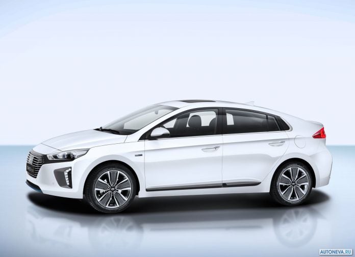 2017 Hyundai Ioniq - фотография 32 из 90 2017 Hyundai Ioniq - фотография 32 из 90