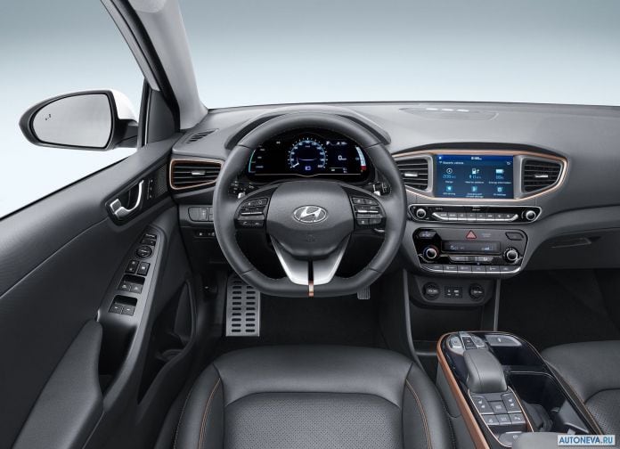 2017 Hyundai Ioniq - фотография 50 из 90 2017 Hyundai Ioniq - фотография 50 из 90