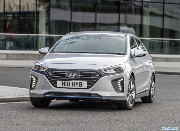 2017 Hyundai Ioniq UK-version - фотография 9 из 205 2017 Hyundai Ioniq UK-version - фотография 9 из 205