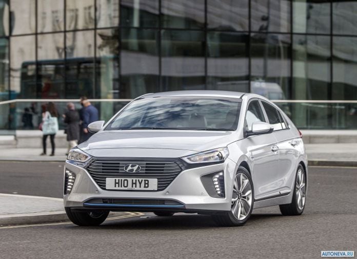 2017 Hyundai Ioniq UK-version - фотография 10 из 205