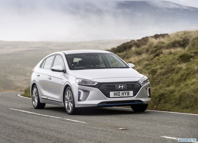 2017 Hyundai Ioniq UK-version - фотография 18 из 205 2017 Hyundai Ioniq UK-version - фотография 18 из 205