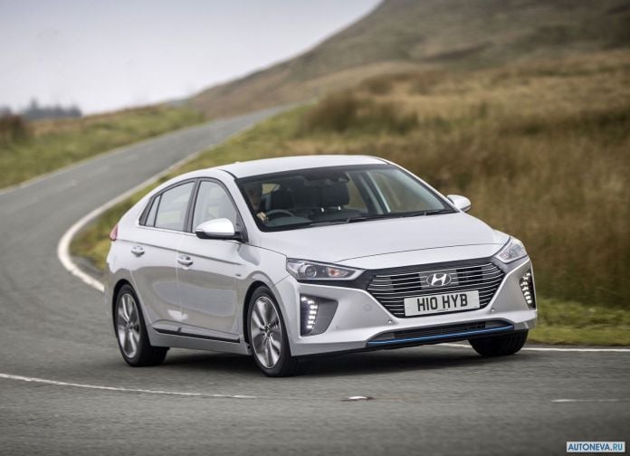 2017 Hyundai Ioniq UK-version - фотография 22 из 205 2017 Hyundai Ioniq UK-version - фотография 22 из 205