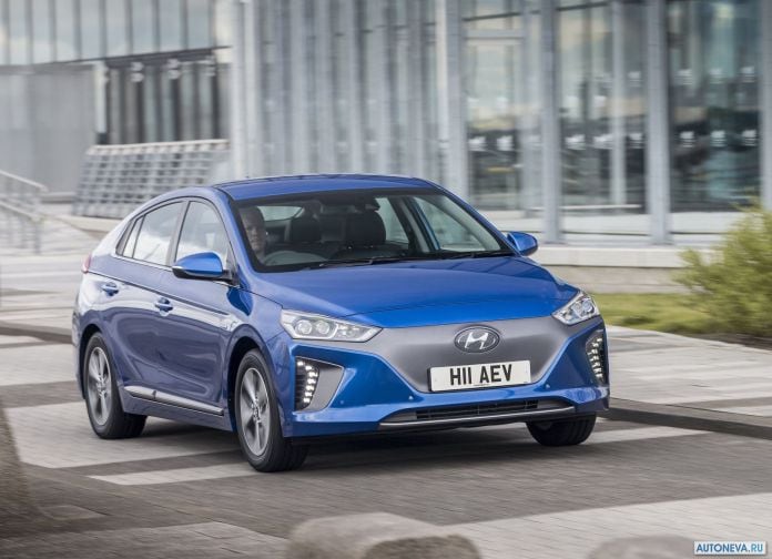 2017 Hyundai Ioniq UK-version - фотография 32 из 205 2017 Hyundai Ioniq UK-version - фотография 32 из 205