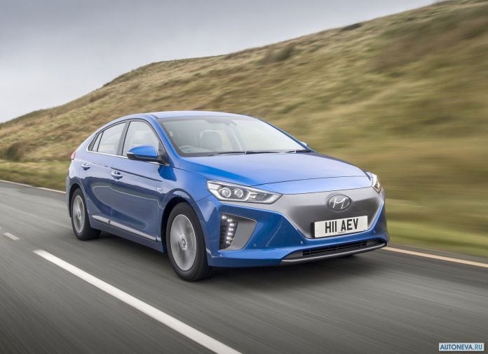 2017 Hyundai Ioniq UK-version - фотография 39 из 205 2017 Hyundai Ioniq UK-version - фотография 39 из 205