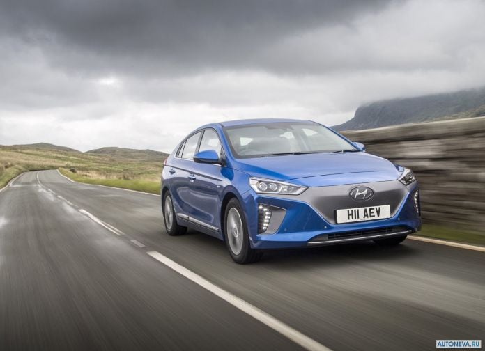2017 Hyundai Ioniq UK-version - фотография 42 из 205 2017 Hyundai Ioniq UK-version - фотография 42 из 205