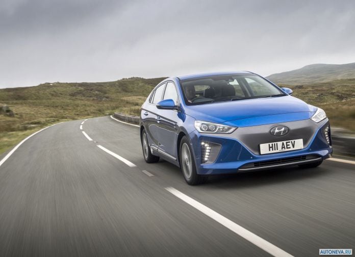 2017 Hyundai Ioniq UK-version - фотография 44 из 205 2017 Hyundai Ioniq UK-version - фотография 44 из 205