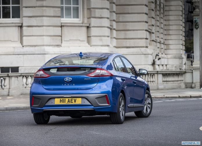 2017 Hyundai Ioniq UK-version - фотография 62 из 205 2017 Hyundai Ioniq UK-version - фотография 62 из 205
