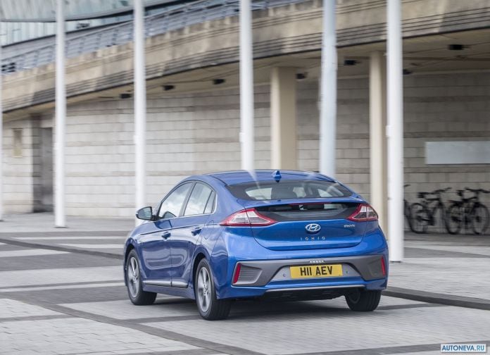 2017 Hyundai Ioniq UK-version - фотография 67 из 205 2017 Hyundai Ioniq UK-version - фотография 67 из 205