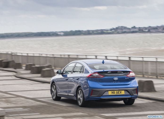 2017 Hyundai Ioniq UK-version - фотография 68 из 205 2017 Hyundai Ioniq UK-version - фотография 68 из 205