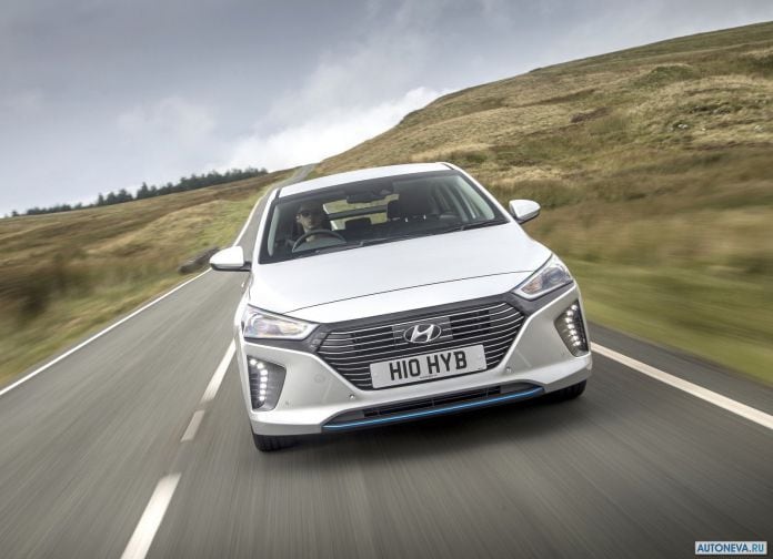 2017 Hyundai Ioniq UK-version - фотография 89 из 205 2017 Hyundai Ioniq UK-version - фотография 89 из 205