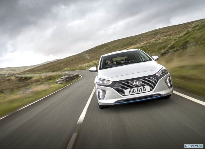 2017 Hyundai Ioniq UK-version - фотография 90 из 205 2017 Hyundai Ioniq UK-version - фотография 90 из 205