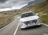 hyundai_2017_ioniq_uk_version_092.jpg