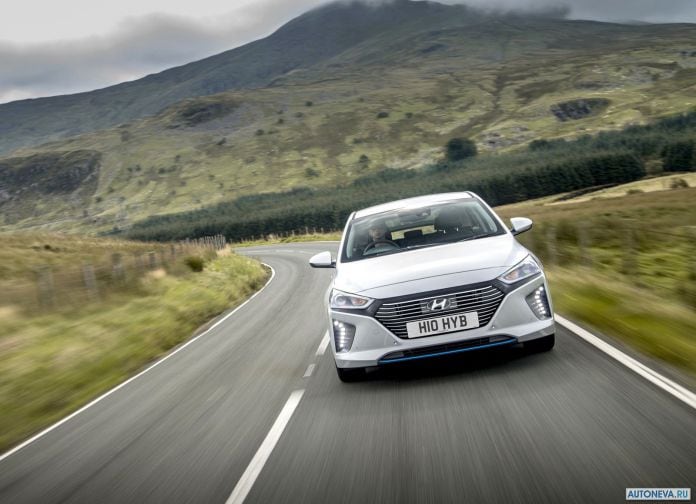2017 Hyundai Ioniq UK-version - фотография 93 из 205 2017 Hyundai Ioniq UK-version - фотография 93 из 205