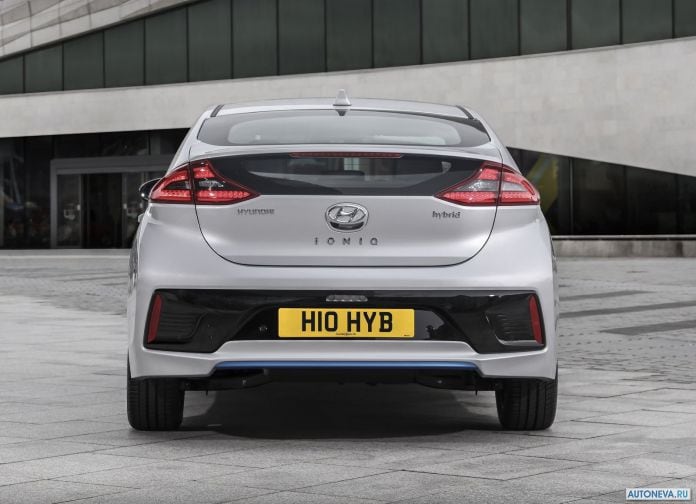 2017 Hyundai Ioniq UK-version - фотография 98 из 205 2017 Hyundai Ioniq UK-version - фотография 98 из 205