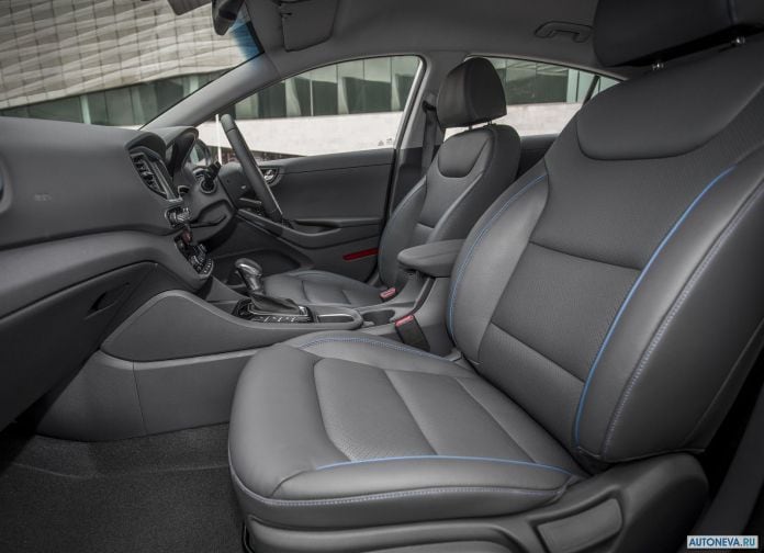 2017 Hyundai Ioniq UK-version - фотография 107 из 205
