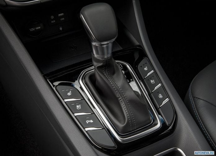 2017 Hyundai Ioniq UK-version - фотография 110 из 205 2017 Hyundai Ioniq UK-version - фотография 110 из 205