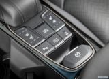 hyundai_2017_ioniq_uk_version_131.jpg