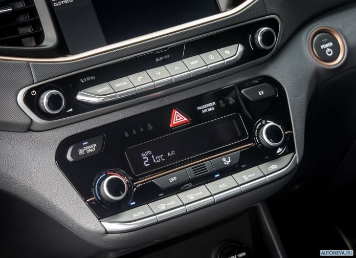 2017 Hyundai Ioniq UK-version - фотография 138 из 205 2017 Hyundai Ioniq UK-version - фотография 138 из 205