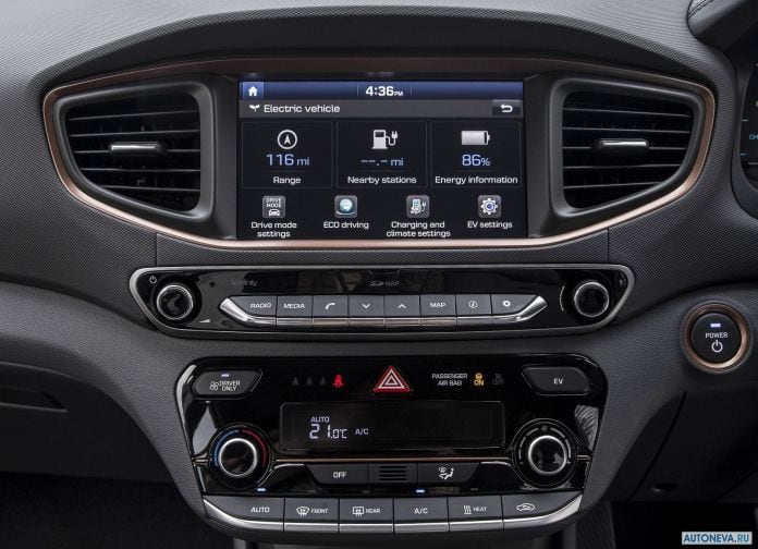 2017 Hyundai Ioniq UK-version - фотография 140 из 205
