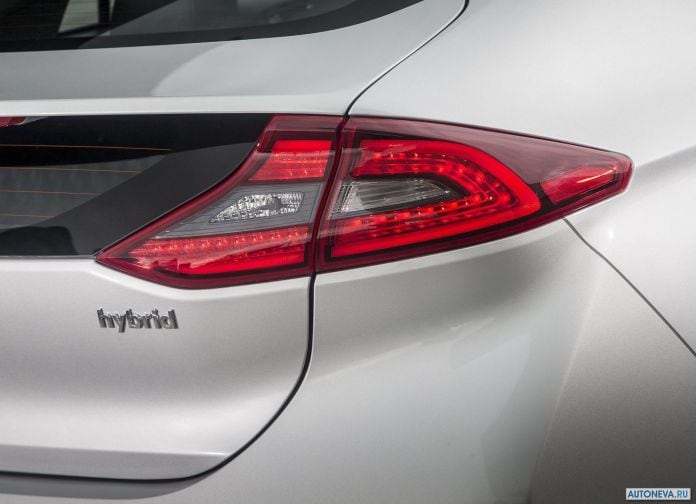2017 Hyundai Ioniq UK-version - фотография 171 из 205 2017 Hyundai Ioniq UK-version - фотография 171 из 205