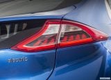 hyundai_2017_ioniq_uk_version_172.jpg