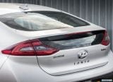 hyundai_2017_ioniq_uk_version_174.jpg