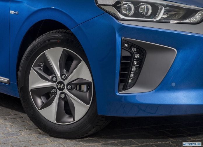 2017 Hyundai Ioniq UK-version - фотография 185 из 205 2017 Hyundai Ioniq UK-version - фотография 185 из 205
