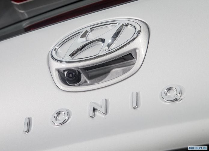 2017 Hyundai Ioniq UK-version - фотография 193 из 205 2017 Hyundai Ioniq UK-version - фотография 193 из 205