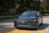 hyundai_2017_ioniq_us-version_013.jpg