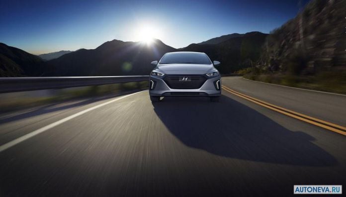 2017 Hyundai Ioniq US-version - фотография 20 из 63 2017 Hyundai Ioniq US-version - фотография 20 из 63