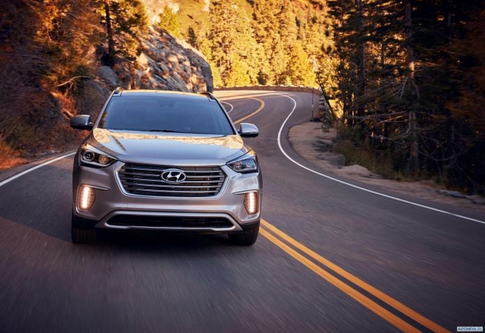 2017 Hyundai Santa Fe - фотография 1 из 15