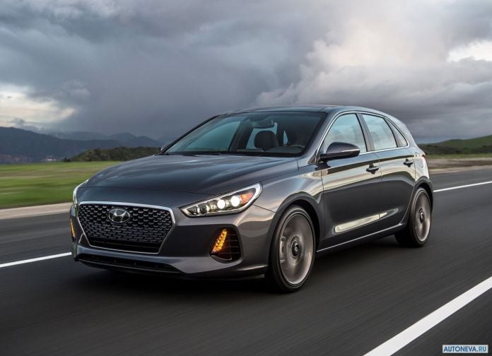 2018 Hyundai Elantra GT - фотография 5 из 75 2018 Hyundai Elantra GT - фотография 5 из 75