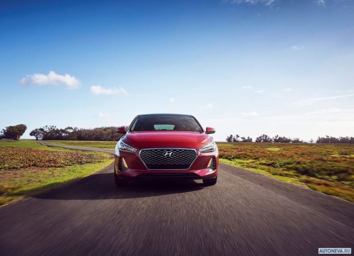 2018 Hyundai Elantra GT - фотография 15 из 75 2018 Hyundai Elantra GT - фотография 15 из 75