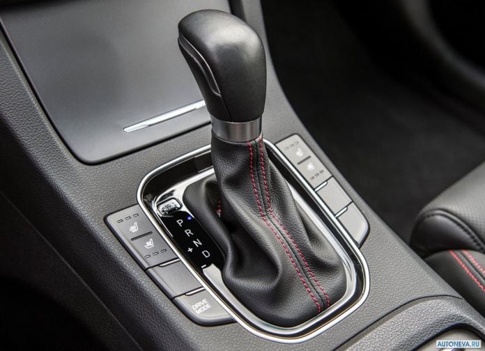 2018 Hyundai Elantra GT - фотография 27 из 75 2018 Hyundai Elantra GT - фотография 27 из 75