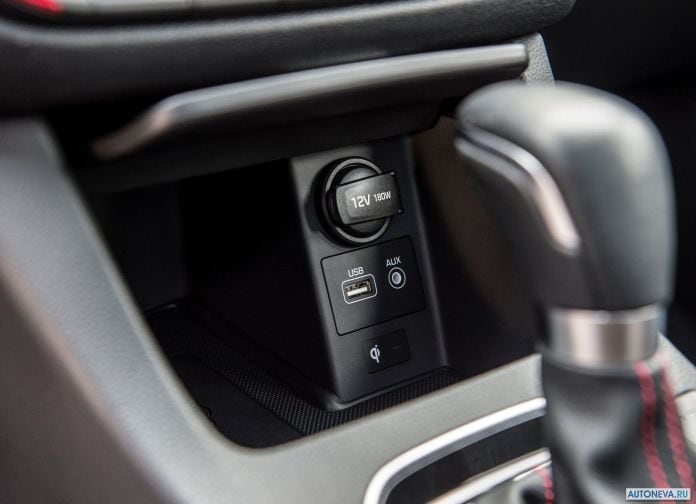 2018 Hyundai Elantra GT - фотография 33 из 75 2018 Hyundai Elantra GT - фотография 33 из 75