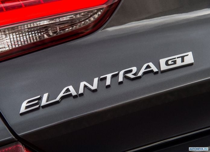 2018 Hyundai Elantra GT - фотография 70 из 75