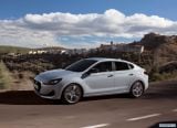 hyundai_2018_i30_fastback_017.jpg
