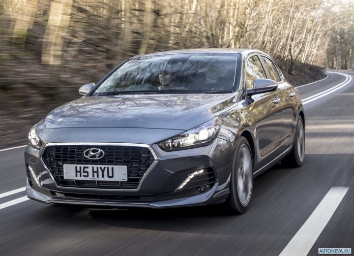 2018 Hyundai i30 Fastback - фотография 27 из 176 2018 Hyundai i30 Fastback - фотография 27 из 176
