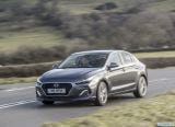 hyundai_2018_i30_fastback_028.jpg