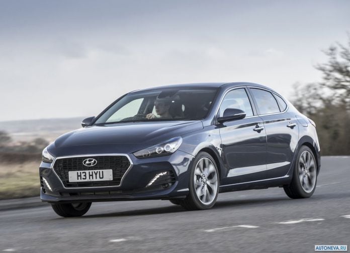 2018 Hyundai i30 Fastback - фотография 31 из 176 2018 Hyundai i30 Fastback - фотография 31 из 176