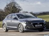 hyundai_2018_i30_fastback_033.jpg