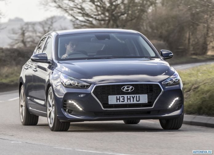 2018 Hyundai i30 Fastback - фотография 38 из 176 2018 Hyundai i30 Fastback - фотография 38 из 176