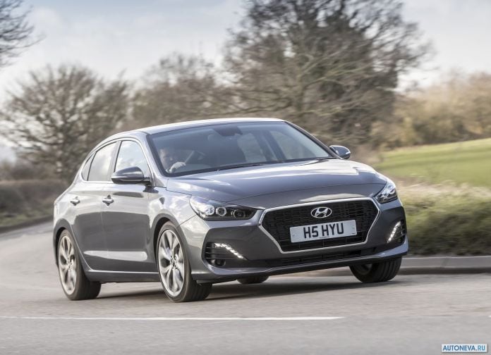 2018 Hyundai i30 Fastback - фотография 40 из 176 2018 Hyundai i30 Fastback - фотография 40 из 176
