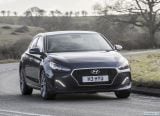 hyundai_2018_i30_fastback_043.jpg