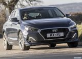 hyundai_2018_i30_fastback_052.jpg