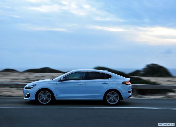 2018 Hyundai i30 Fastback - фотография 64 из 176 2018 Hyundai i30 Fastback - фотография 64 из 176