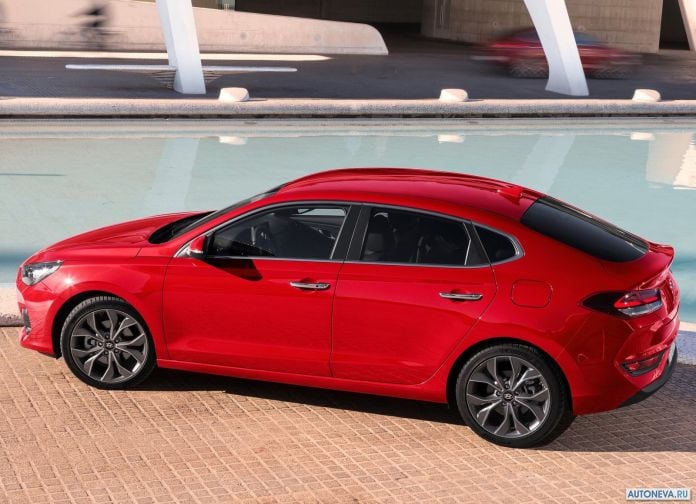 2018 Hyundai i30 Fastback - фотография 73 из 176 2018 Hyundai i30 Fastback - фотография 73 из 176
